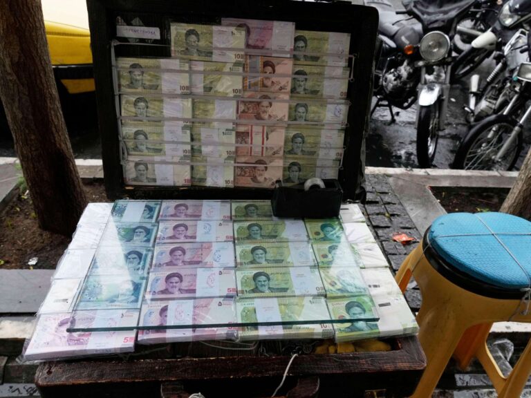 Iranian President urges government to listen to protesters’ legitimate demands | Business and Economy Updates