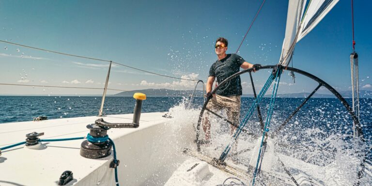 Financier Accused of Defrauding Investors in Suspected Ponzi Scheme