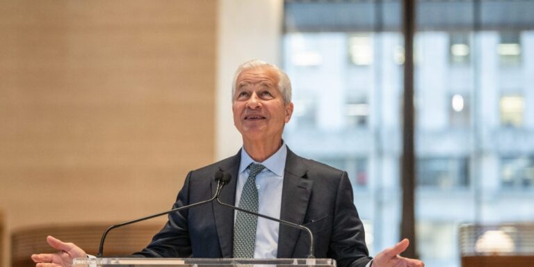 Jamie Dimon envisions a future where we work less but live more fulfilling lives with the help of AI.