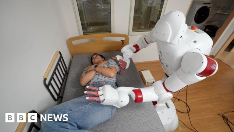 Can technology aid Japan in addressing its dementia crisis?