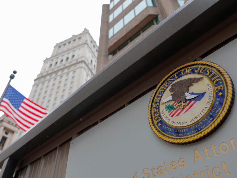 Five US lawmakers under investigation for advising troops on illegal orders | Latest news on Donald Trump