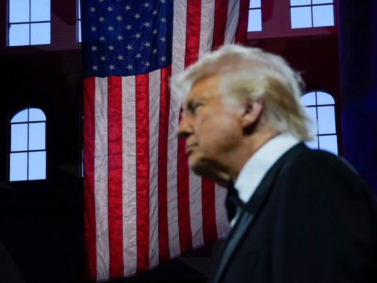 Donald Trump Warns of Possible Impeachment if Republicans Lose Congress in Midterms