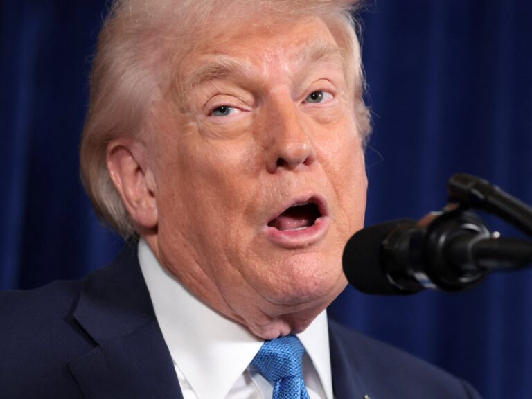 Trump offers oil executives ‘unprecedented security’ in exchange for investing in Venezuela | Latest updates on Donald Trump