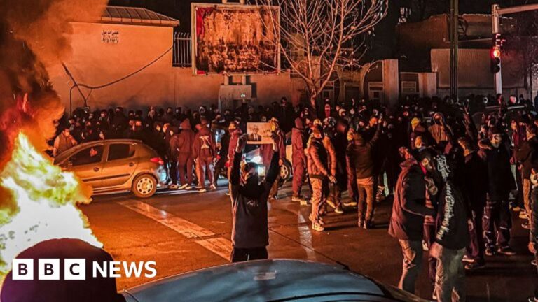 Iran threatens to retaliate against US if attacked, with hundreds dead in protests