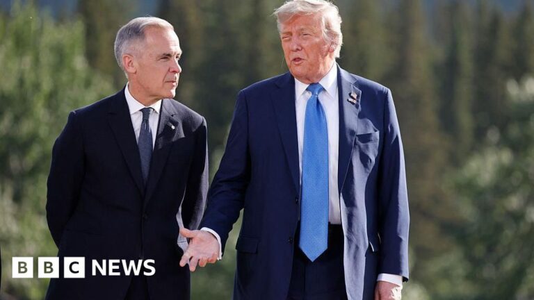 Trump warns Canada of imposing 100% tariffs if it strikes a deal with China