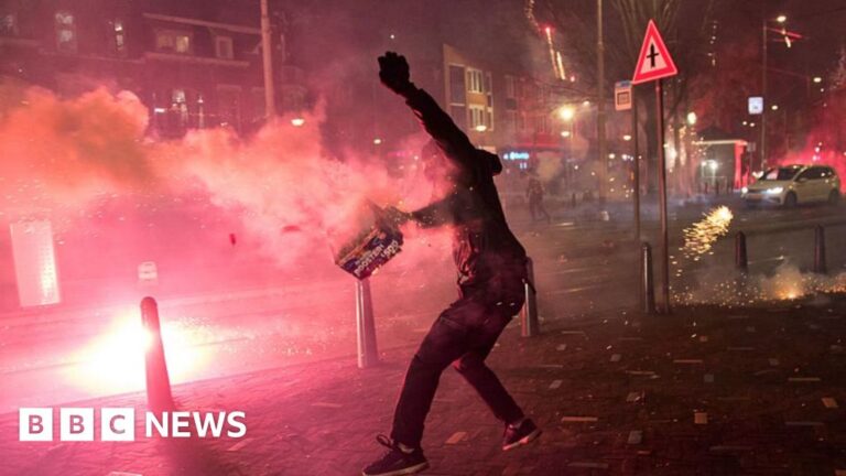 Dutch police confront ‘unprecedented’ levels of violence during New Year’s celebrations