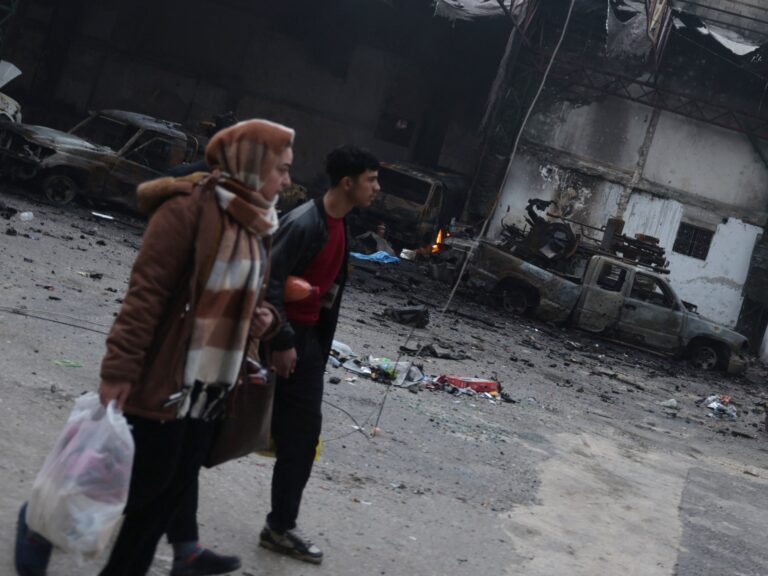 After clashes, Syrians in Kurdish areas of Aleppo begin rebuilding | Updates on Syria’s War