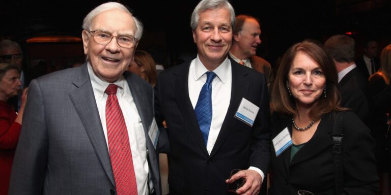 Jamie Dimon explains how Warren Buffett found silver lining in executive poaching: ‘at least he’s going to you’