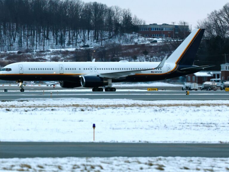 Breaking News: Venezuelan President Maduro Arrives in New York Amid Controversy | Latest Updates on Donald Trump’s Response