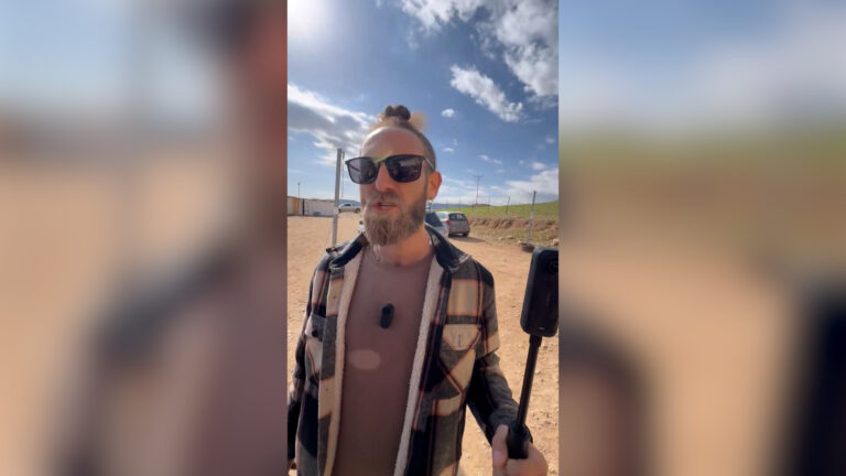 Israeli TikToker Criticizes Activists in the Occupied West Bank | Newsfeed