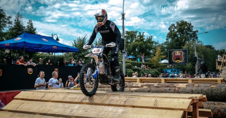 Professional Enduro Racer Develops First Fully Electric Enduro Motorcycle